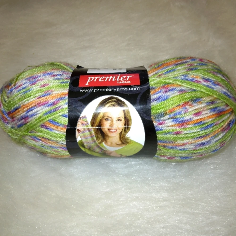 YARN Deborah Norville Collection Serenity Sock Weight in color Thyme